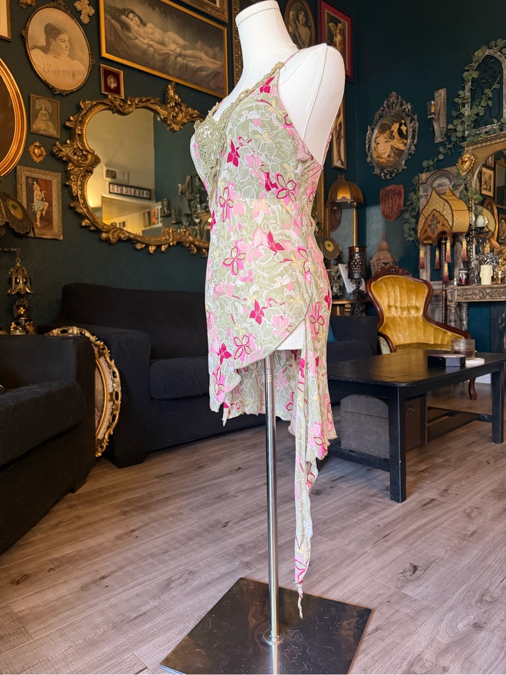 Y2K Hot Kiss Floral Asymmetrical Handkerchief Hem Dress - Picture 8 of 11
